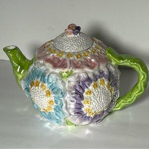 Floral Ceramic Teapot with Multicolor Design